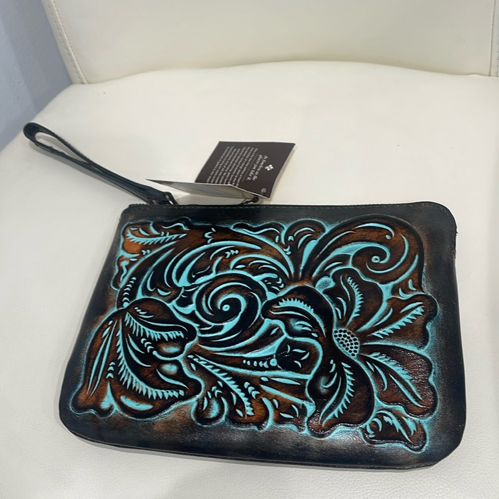 NWT Patricia Nash Cassini Tooled Turquoise Green & Brown Floral  Wristlet